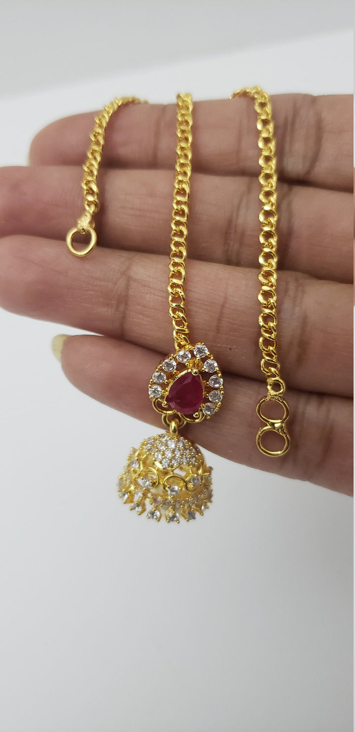 Gold covering Matilu