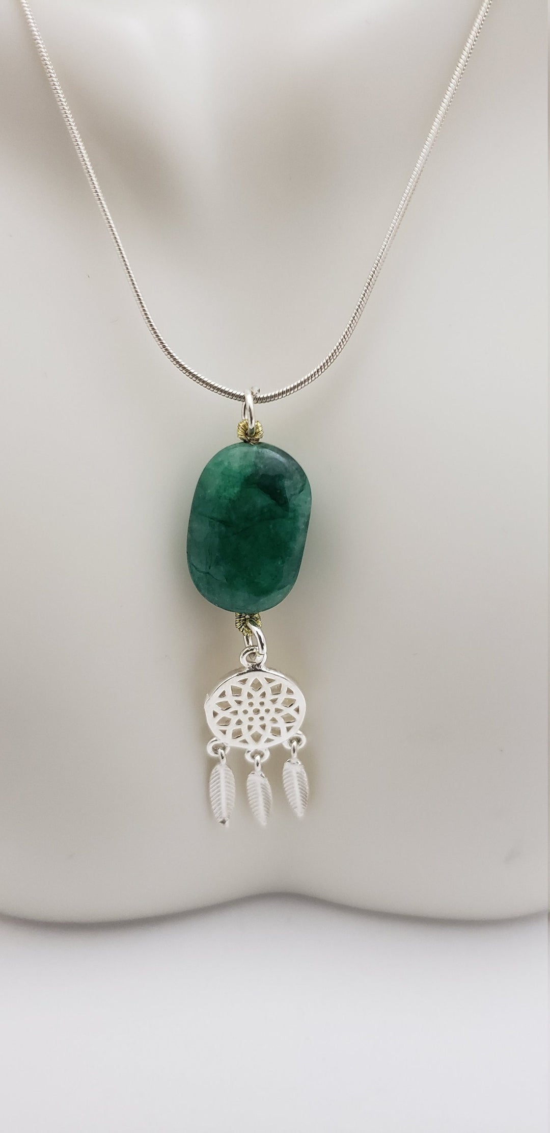 Beryl Emerlad cHAIN