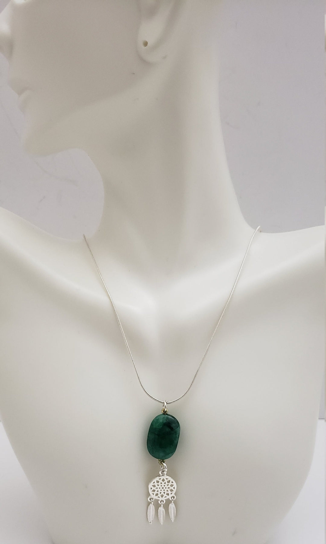Beryl Emerlad cHAIN