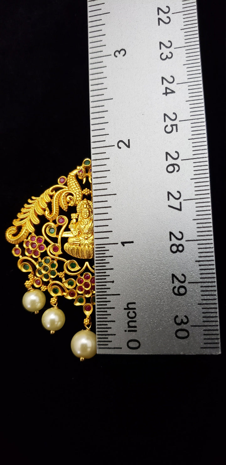 Lakshmi Matte Pendant set
