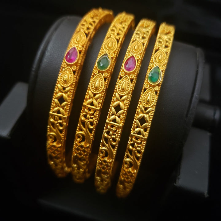 Matte 4 Bangle set