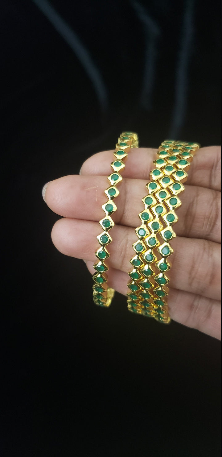 Green 4 Bangle set