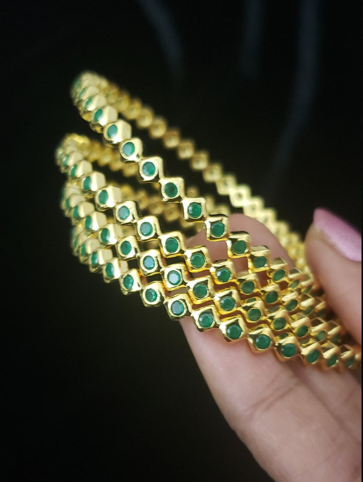 Green 4 Bangle set