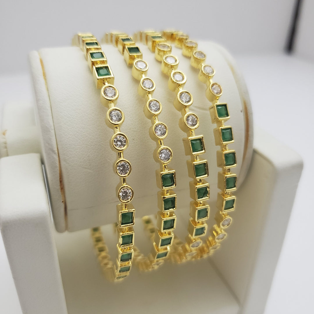 gREEN 4 Bangle set