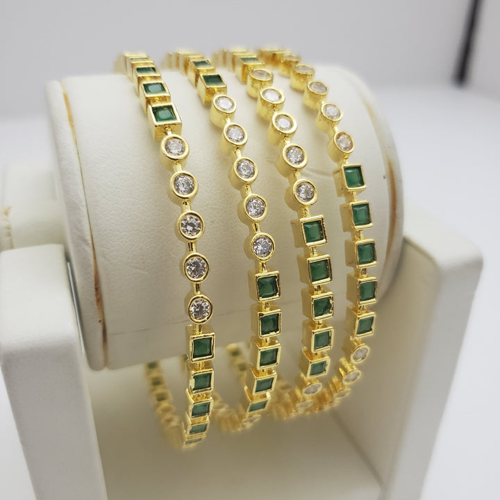 gREEN 4 Bangle set