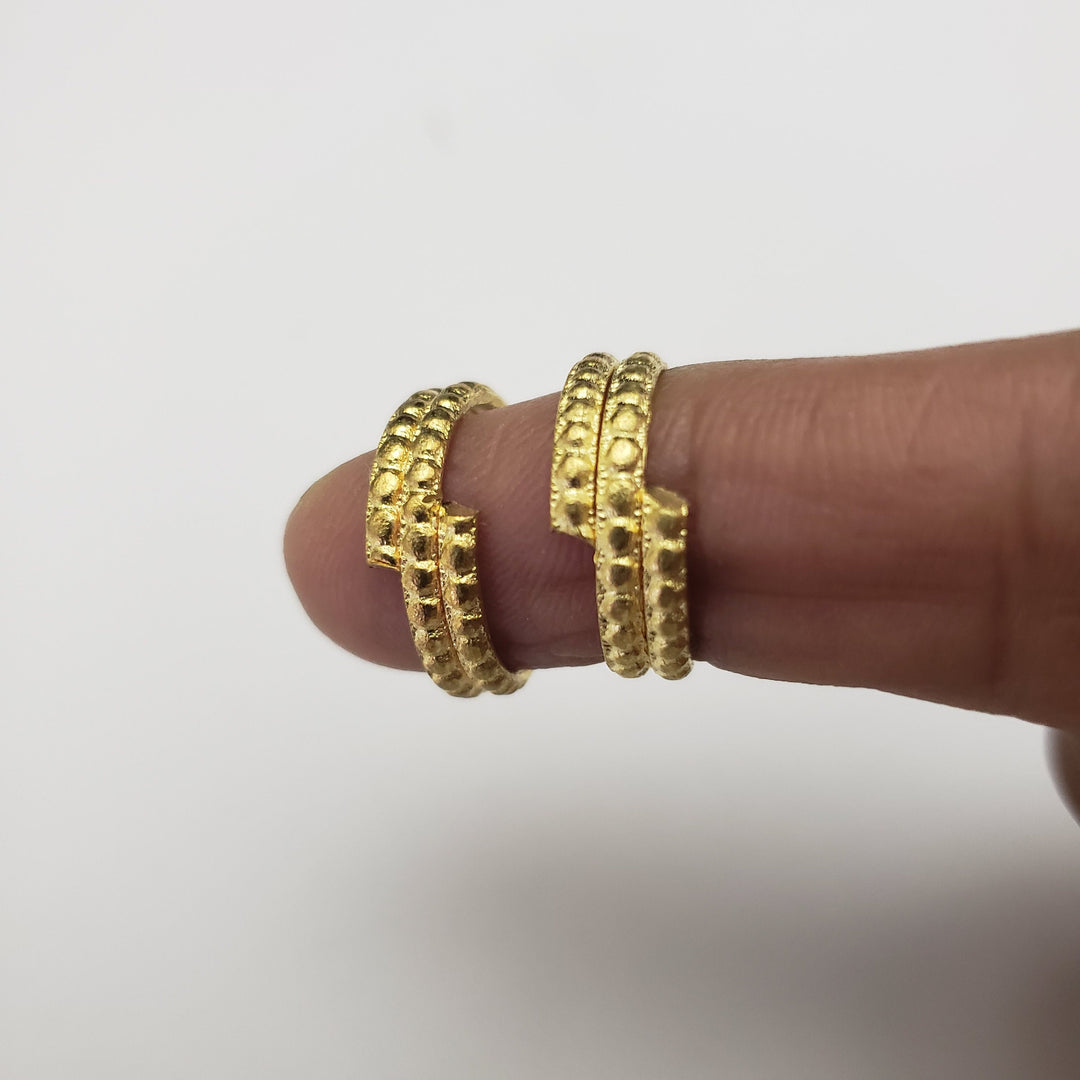 Toe rings