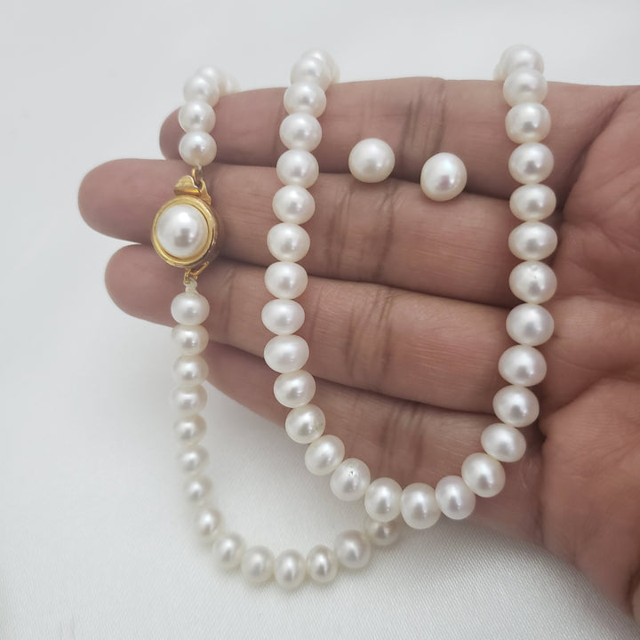 White Freshwater Pearl