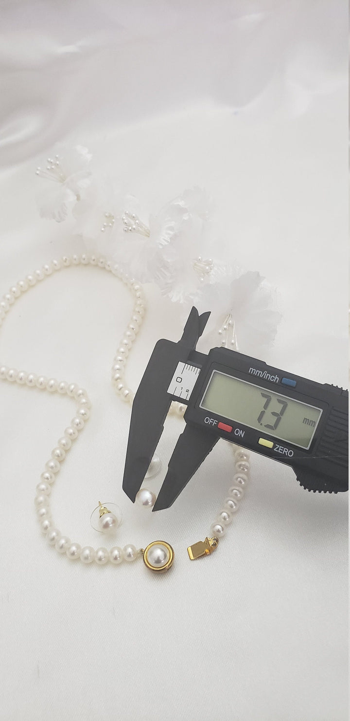 White Freshwater Pearl