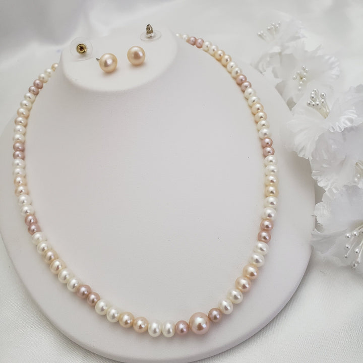 White/peach Pearl set