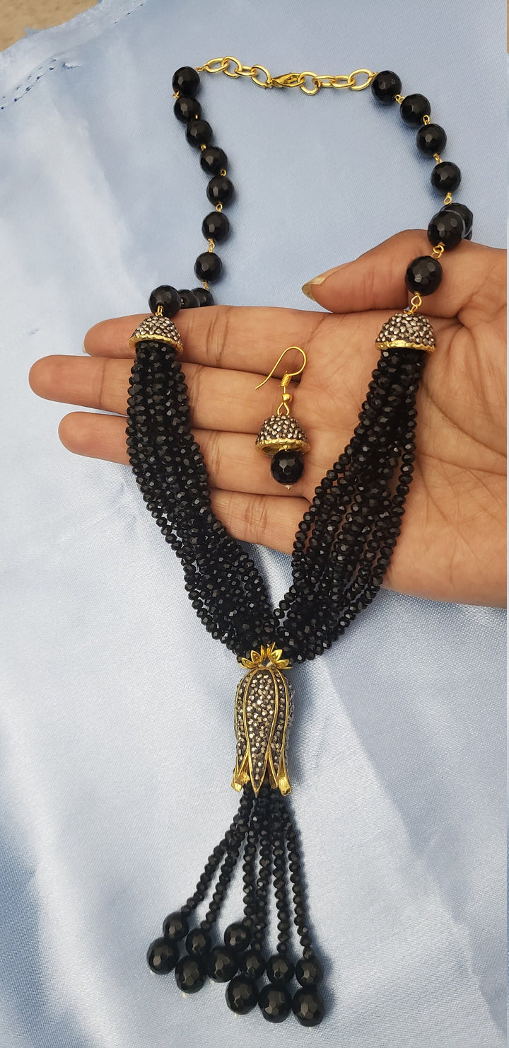beads Long necklace