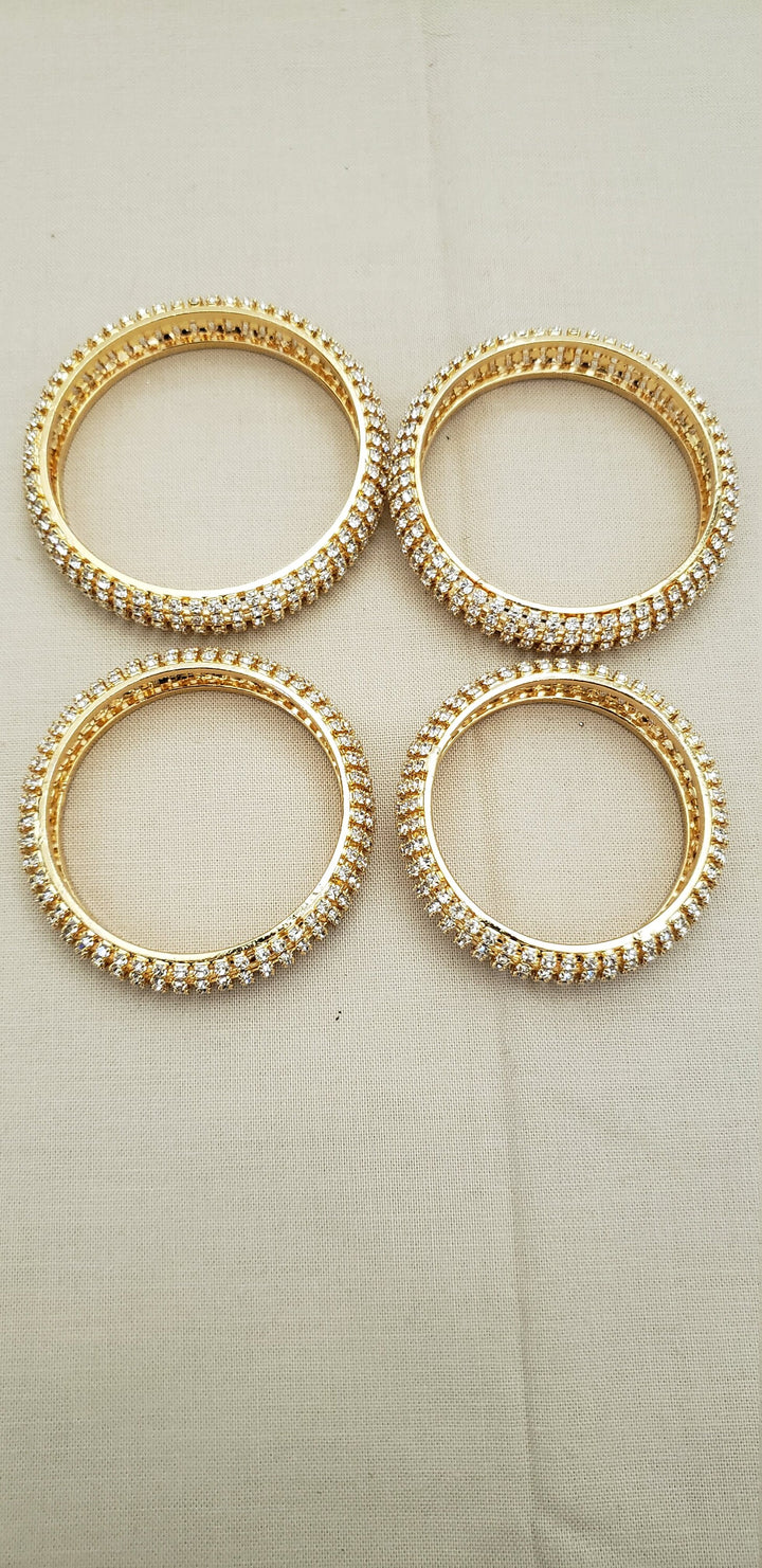 Kids white Bangles Set