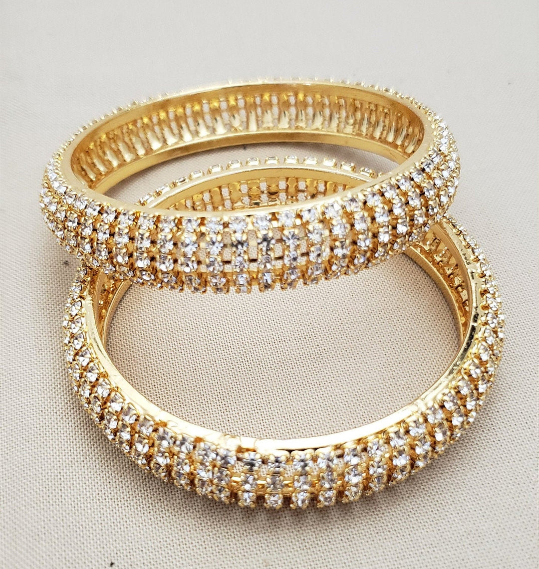 Kids white Bangles Set