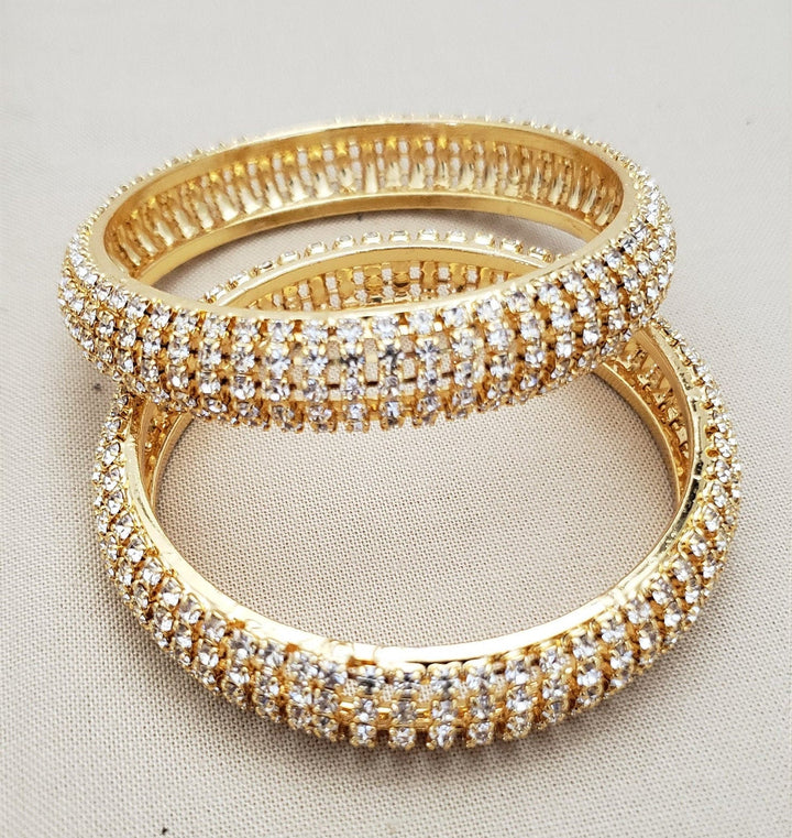 Kids white Bangles Set
