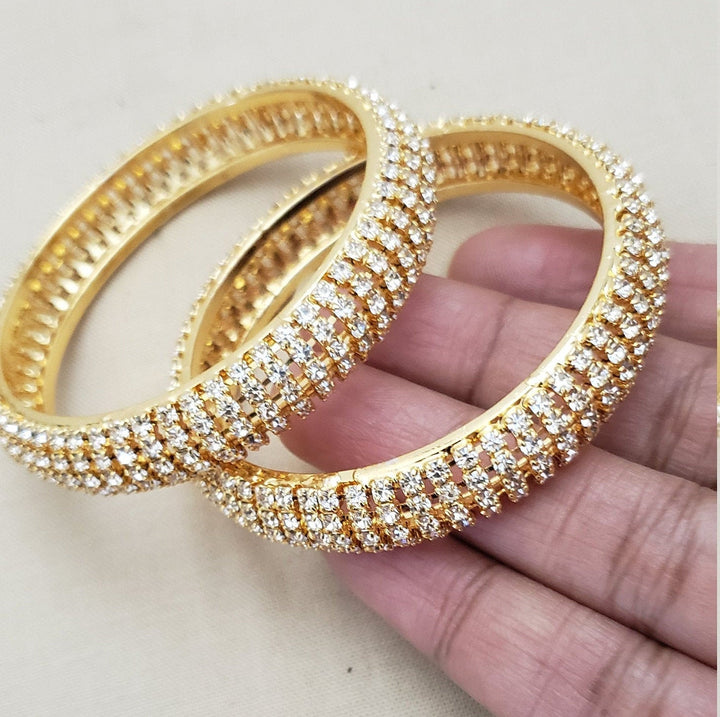 Kids white Bangles Set