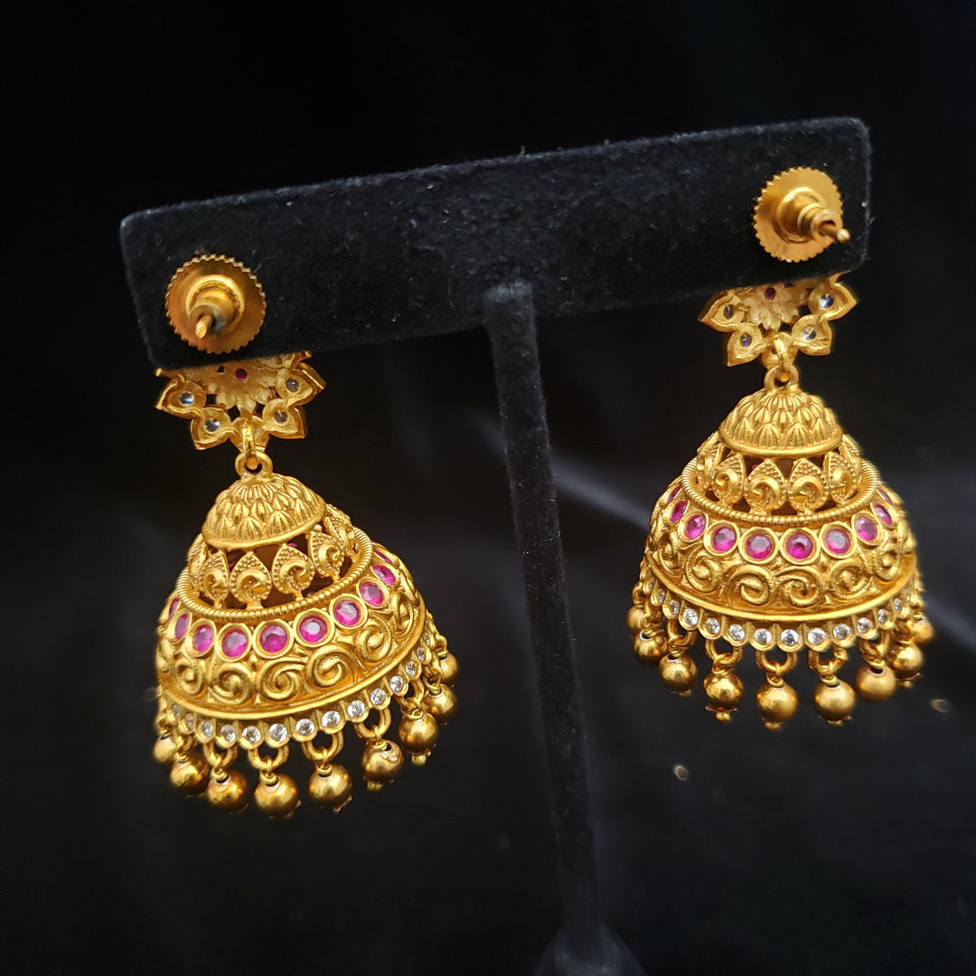 Traditional Jumkas