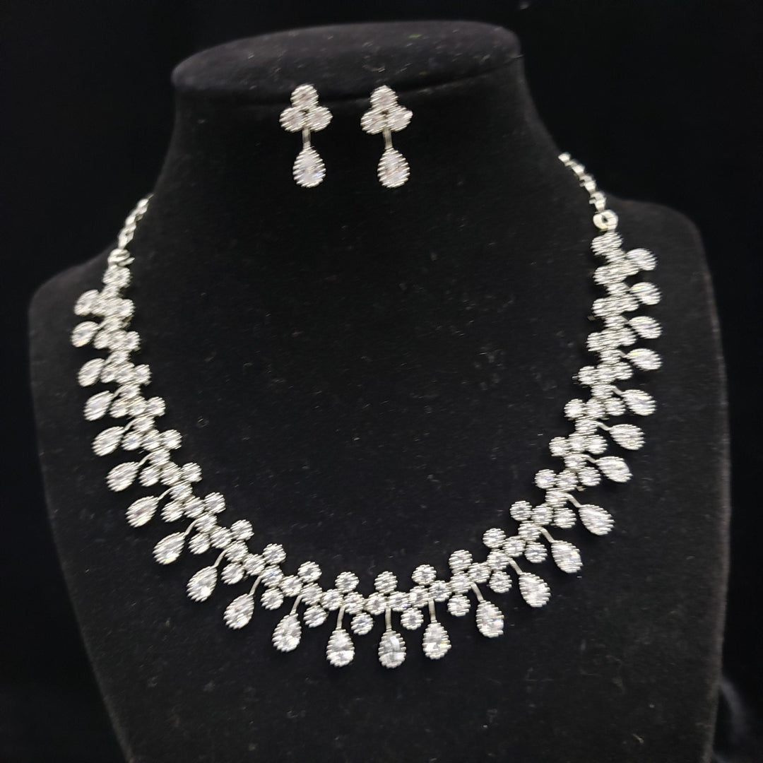 Choker Stone Necklace
