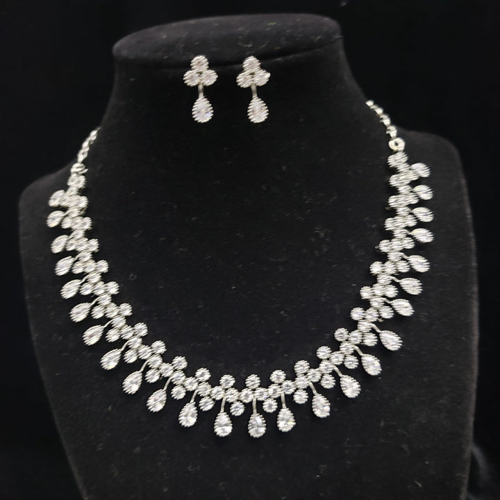 Choker Stone Necklace