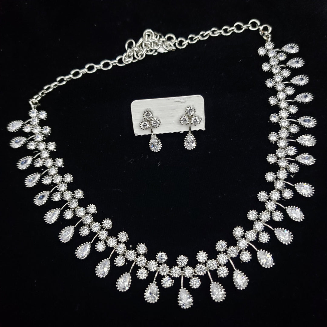 Choker Stone Necklace