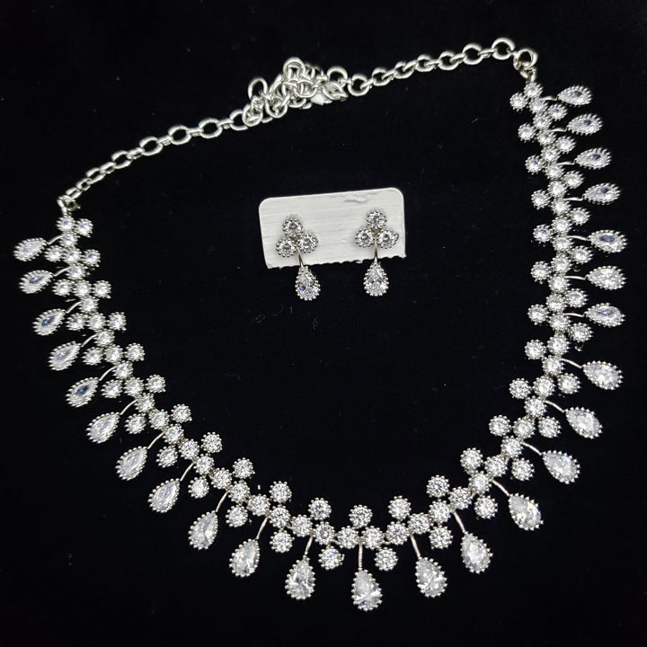 Choker Stone Necklace