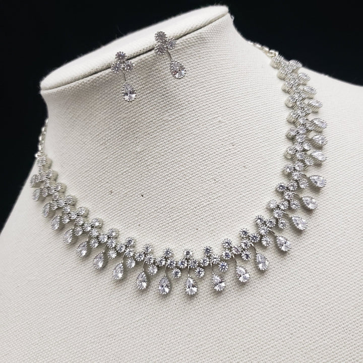 Choker Stone Necklace