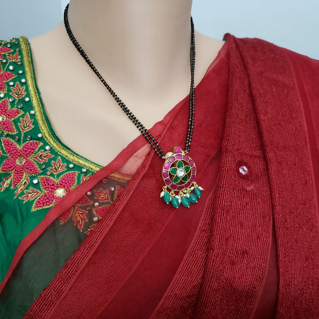 Brass kundan black beads