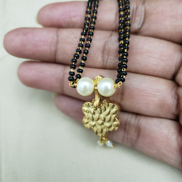 Brass kundans Black beads