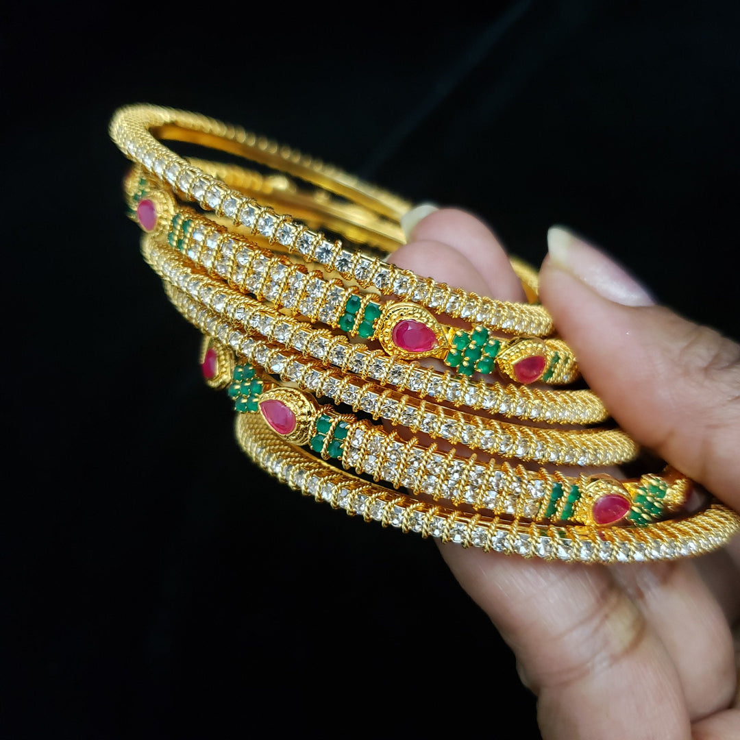 Traditional 6 Bangle set