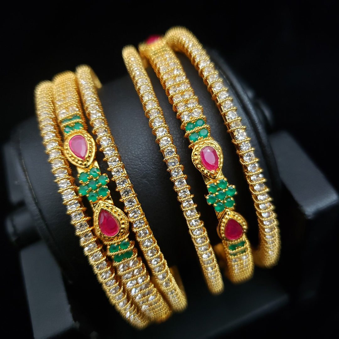Traditional 6 Bangle set