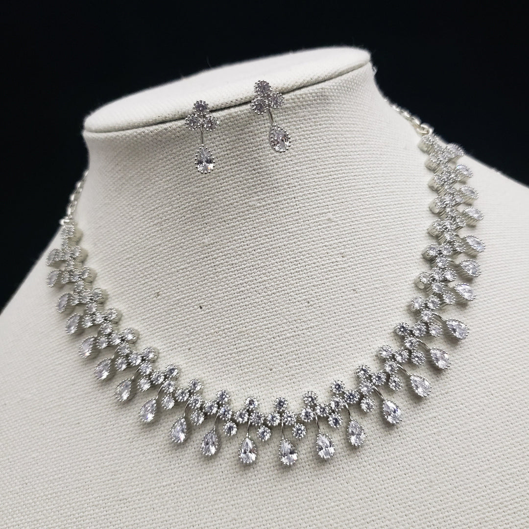 Choker Stone Necklace