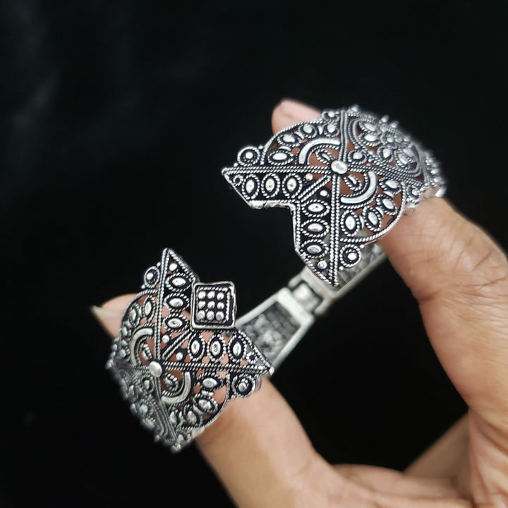 German Silver kada