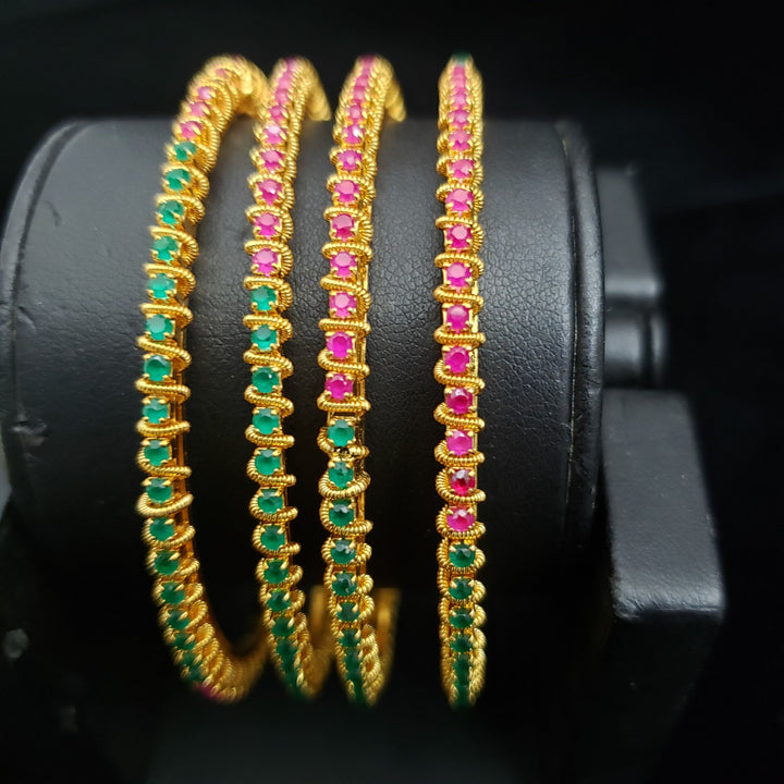 pink Bangles Set