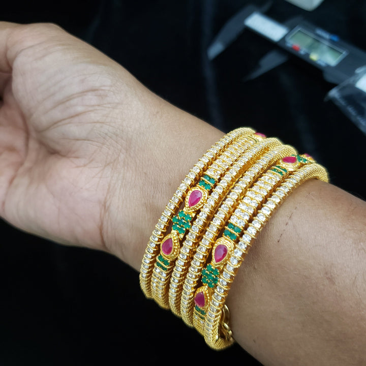 Traditional 6 Bangle set