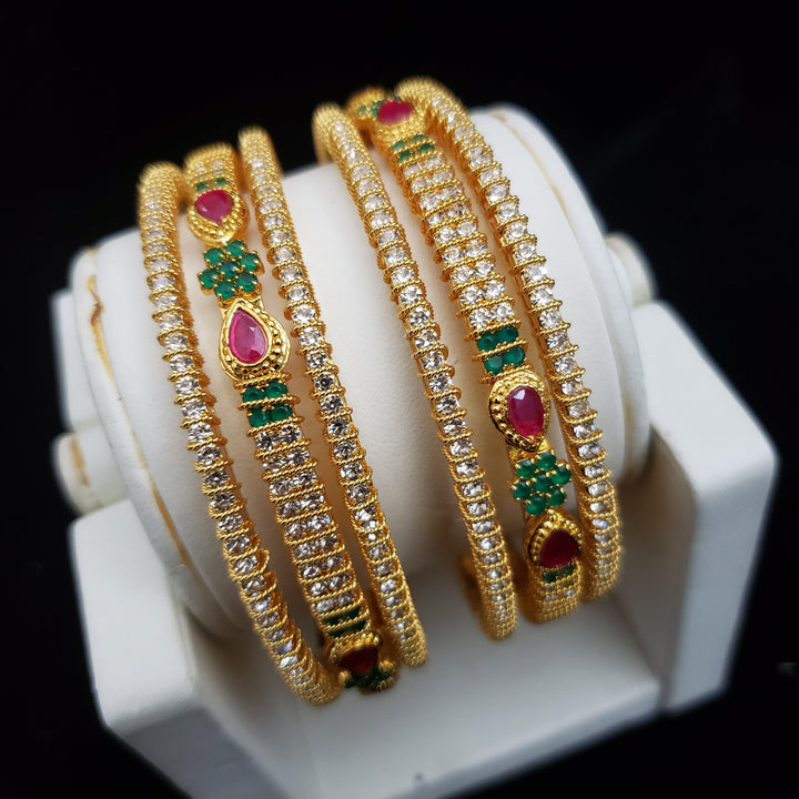 Traditional 6 Bangle set