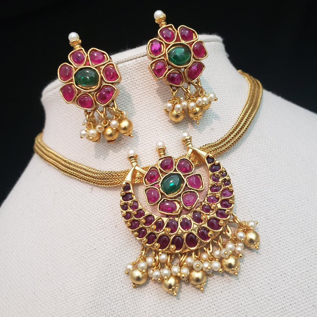 Traditional  Kundan Choker