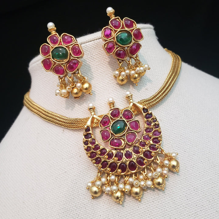 Traditional  Kundan Choker