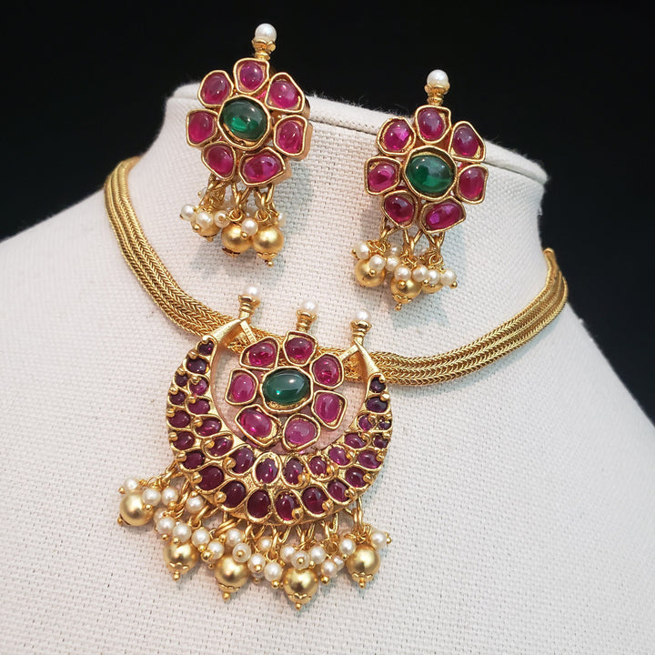 Traditional  Kundan Choker