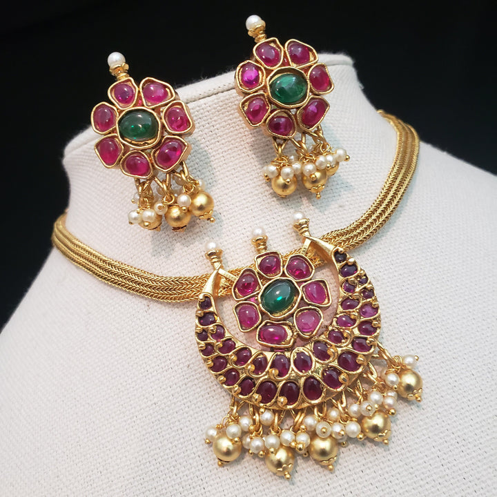 Traditional  Kundan Choker