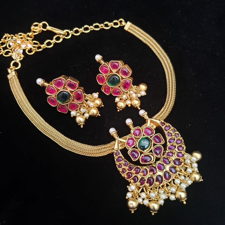 Traditional  Kundan Choker