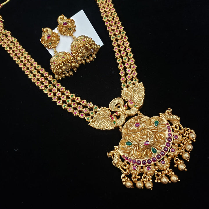 temple  Emerald necklace
