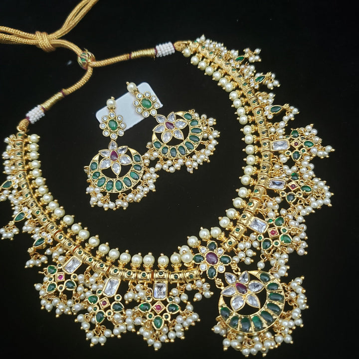 Guttapoosala mala