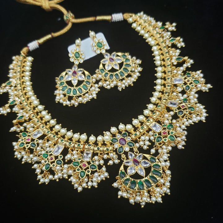Guttapoosala mala