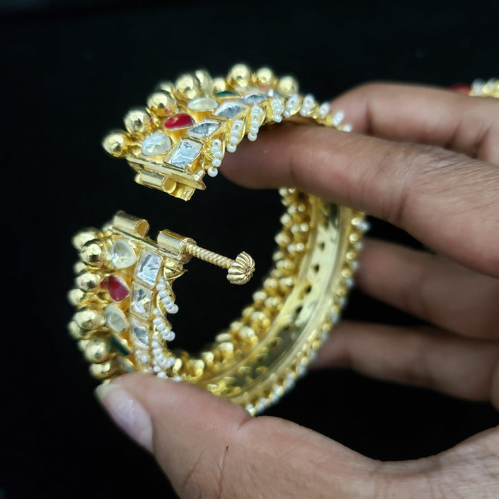 Brass Kundan Bangles