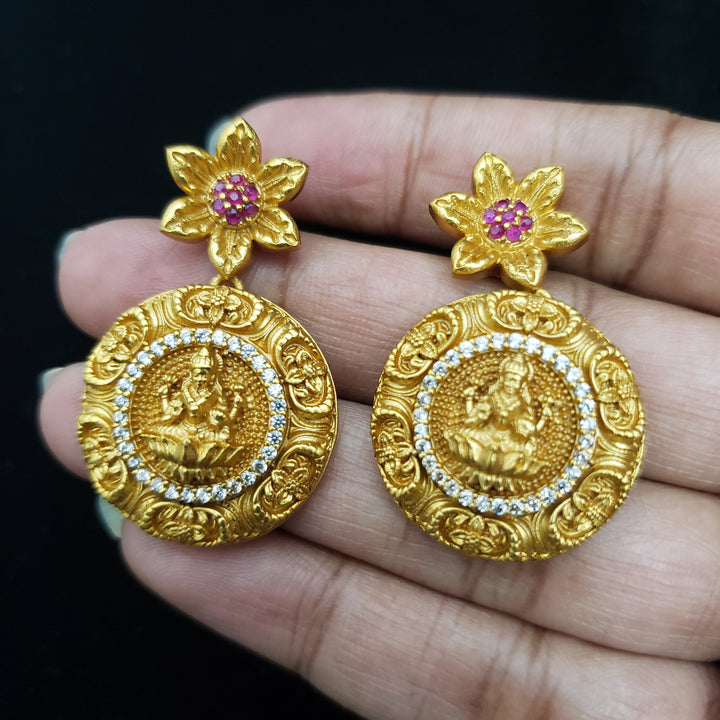 Nakaashi Lakshmi hASLI