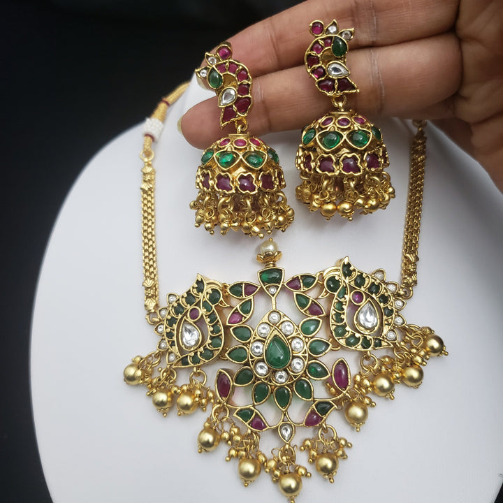 Green Kundan Choker set