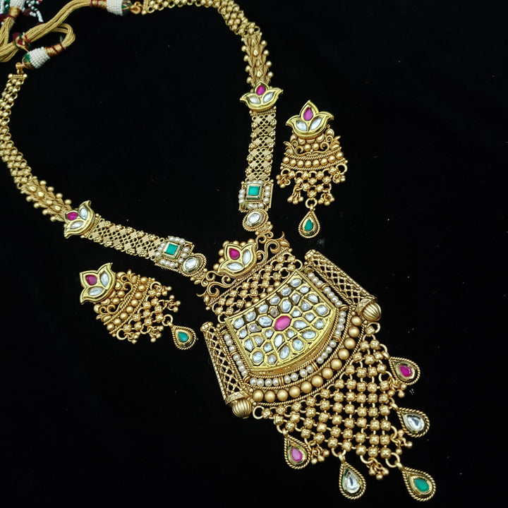 Pachi Kundan Necklace