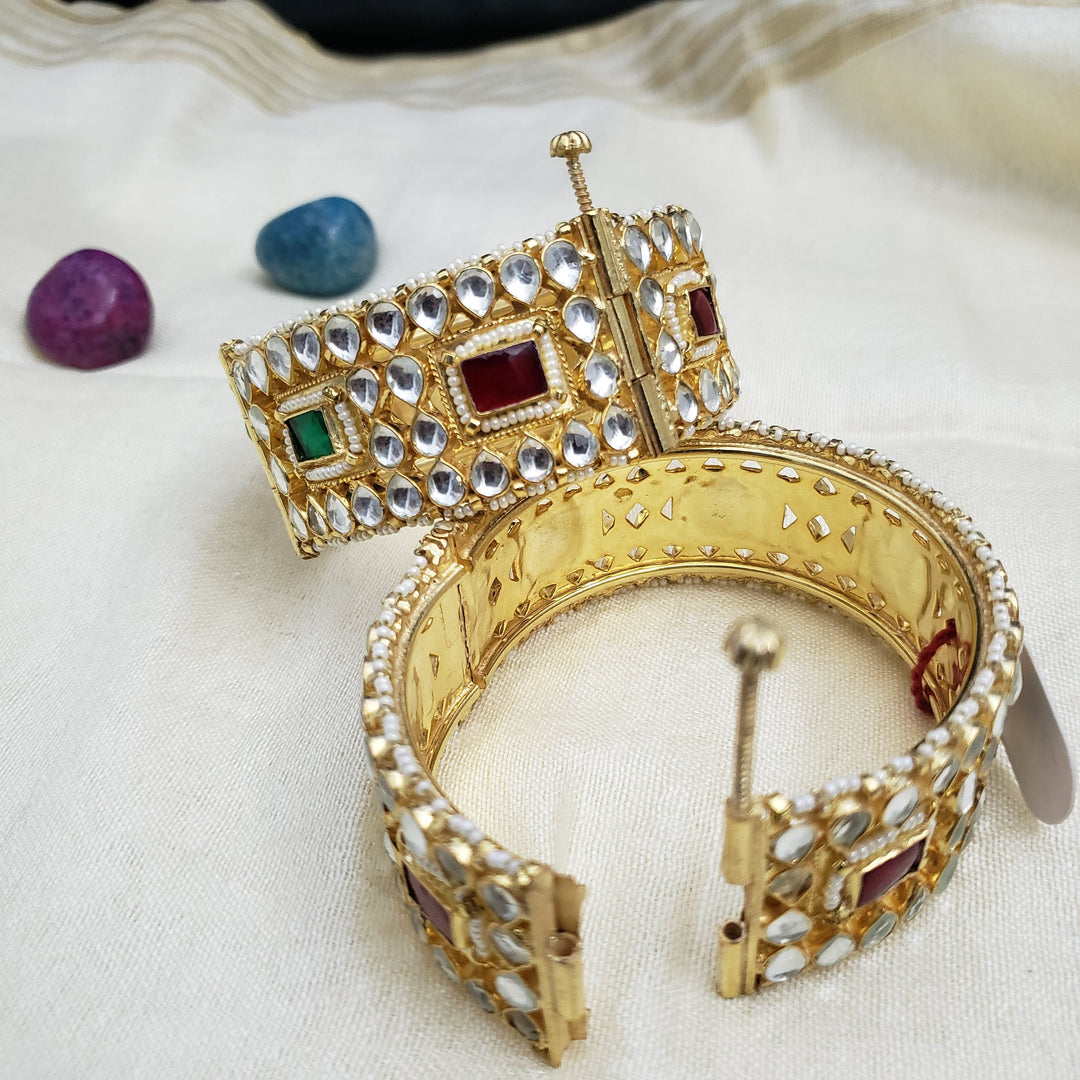 designer Kundan Bangles