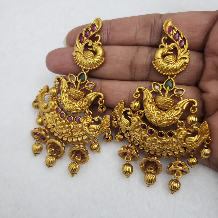 Ethnic Chandbali