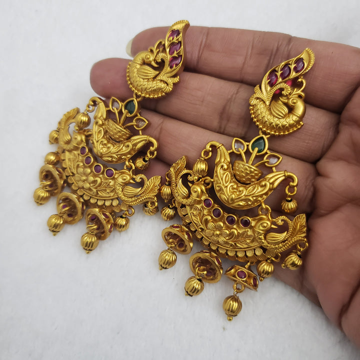 Ethnic Chandbali