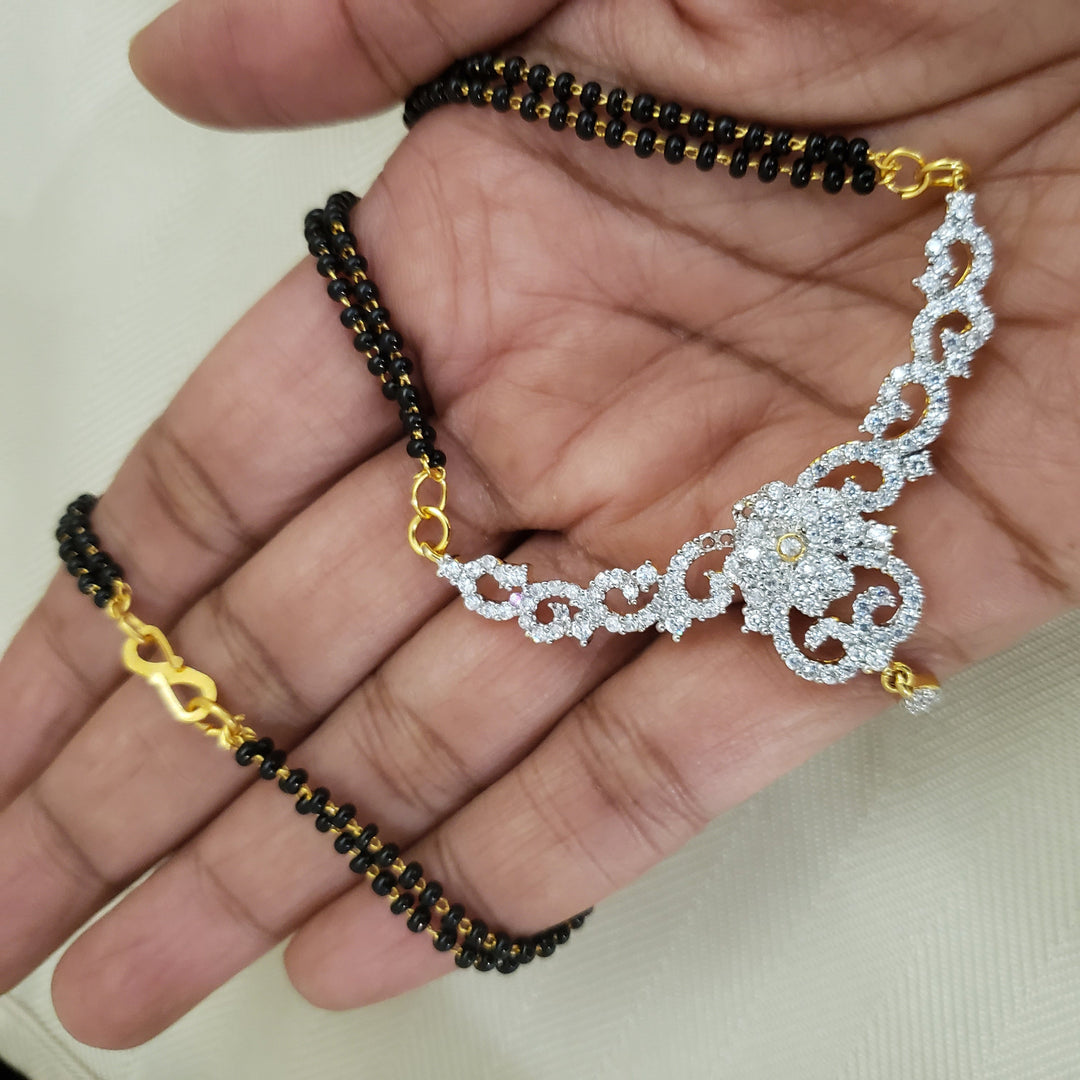 Diamond rep black beads