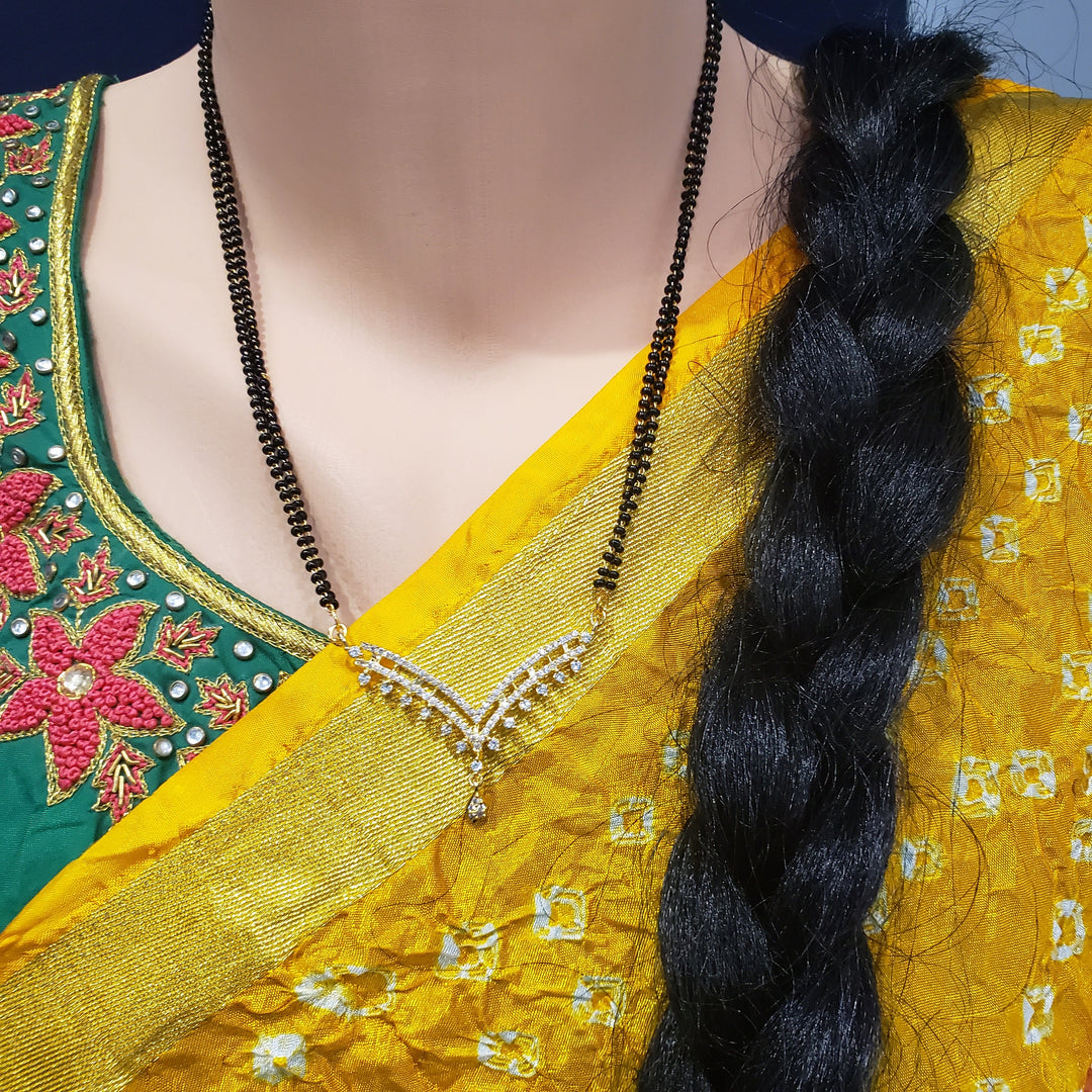 Short black beads